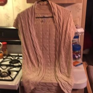 Cap sleeve knit sweater vest